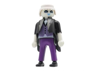 Mann makaberer Butler