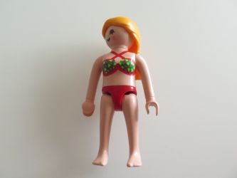 Frau Bikini